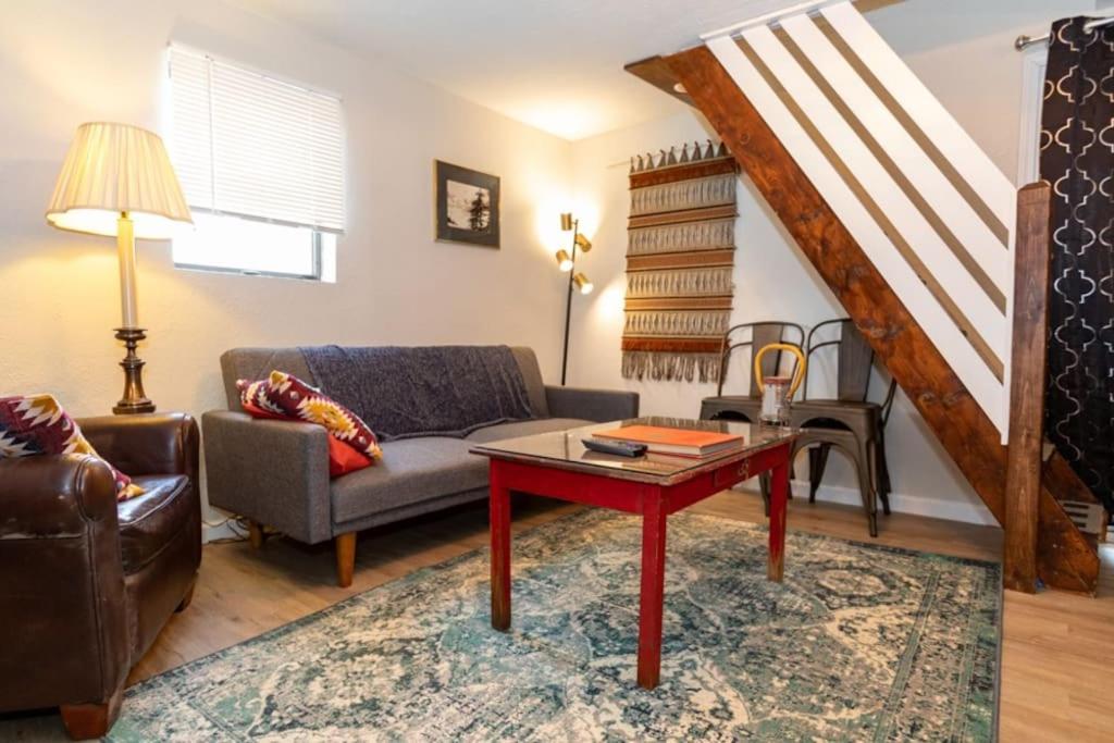 Cozy & Comfy Cottage In The City - W Parking Pittsburgh Exterior photo